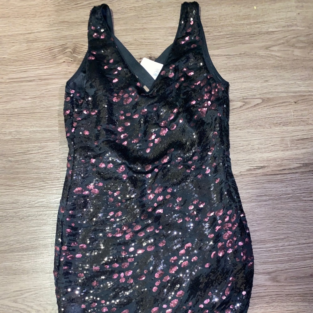 Sequin body con dress